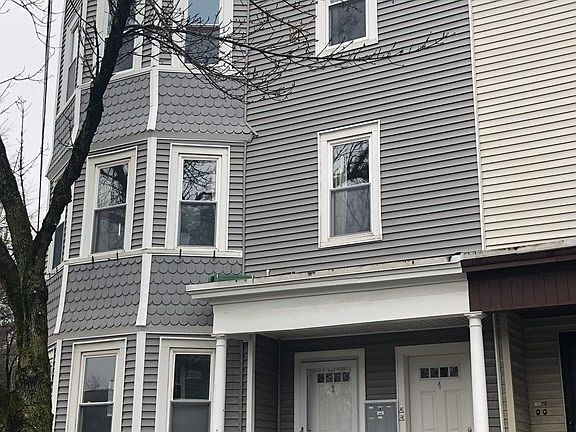 2nd image of 4 Hardwick St #3