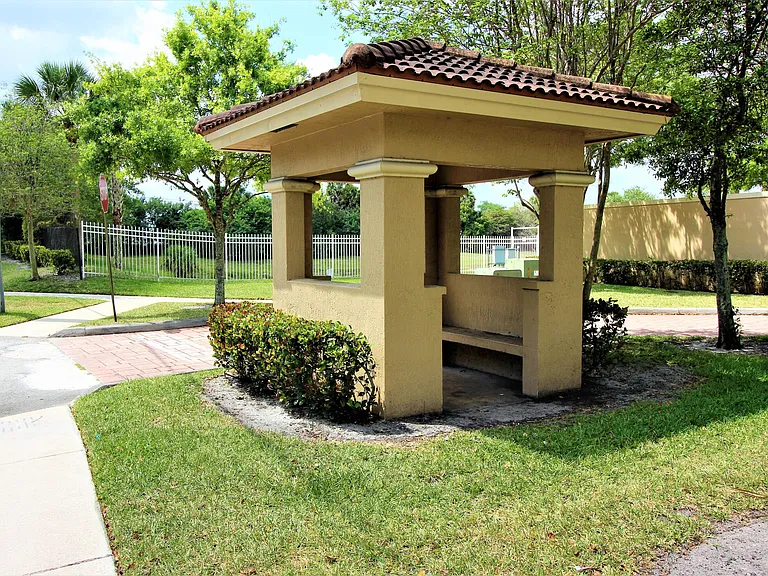 1145 Golden Lakes Blvd #716 — Photo 40