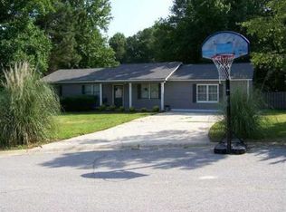 3161 Grand Central Dr, Snellville, GA 30078