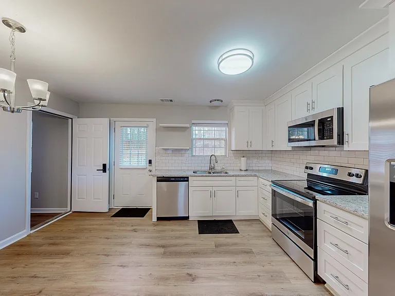 Shenta Oak Dr — Photo 9