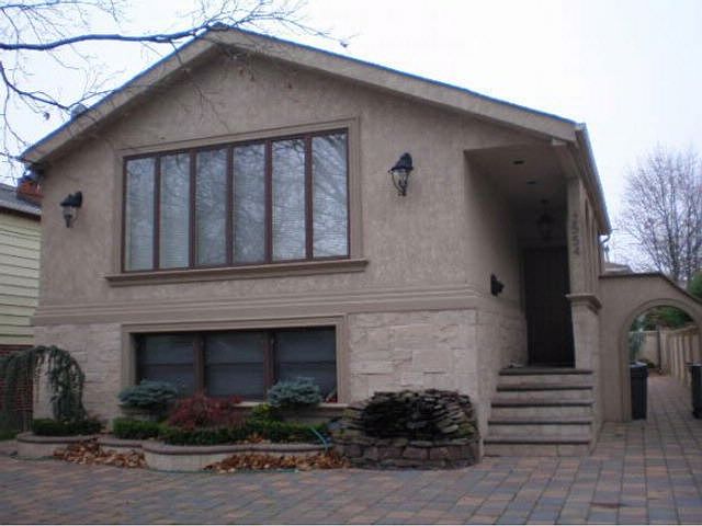 1st image of 2554 E 65th St