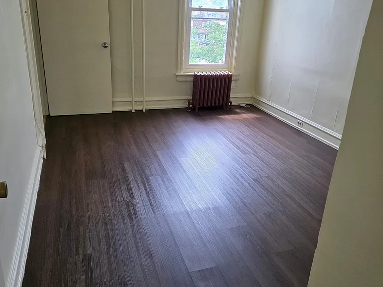 416 N 2nd St #2 — Photo 1