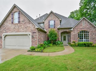 6713 E 97th St, Tulsa, OK 74133