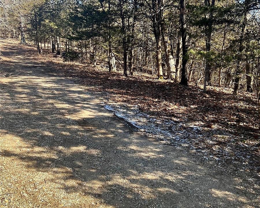 1st image of 4882 Skyway Dr