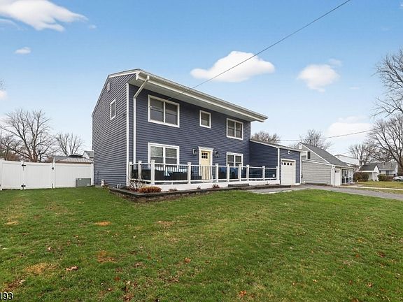 2nd image of 9 Linwood Rd