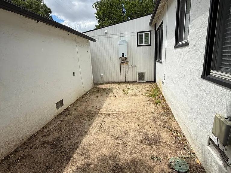518 Fremont Way — Photo 27