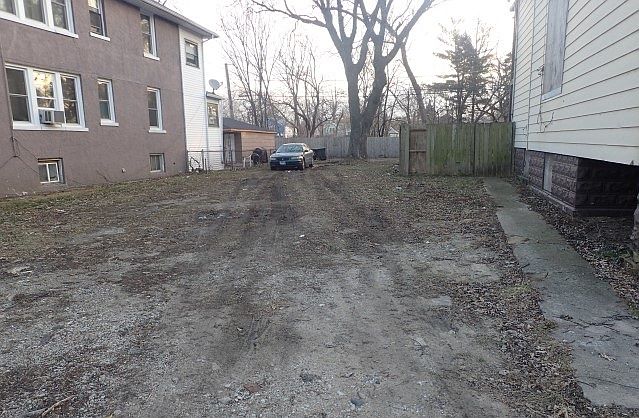 2nd image of 11331 S Harvard Ave