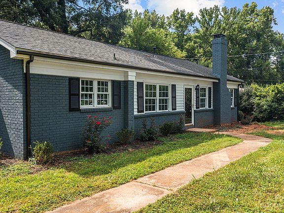 3rd image of 4706 Gaynelle Dr