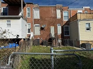 3rd image of 517 Chateau Ave