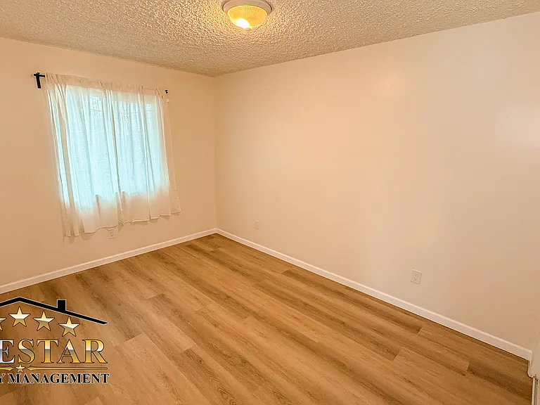 3815 Mitchell Ave #A — Photo 15