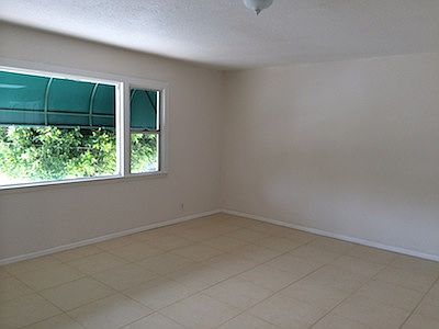 2nd image of 103 E 64th Pl