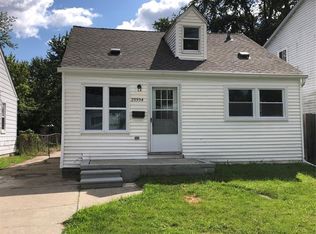 23394 Davey Ave, Hazel Park, MI