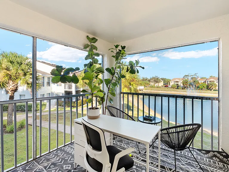 161 Santa Clara Dr #10 — Photo 3