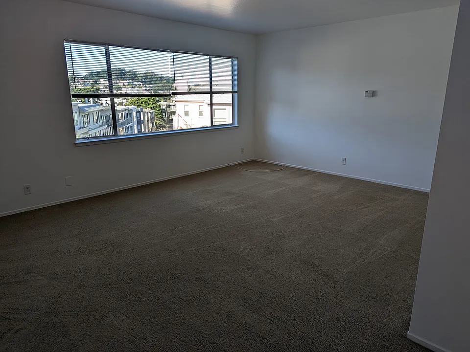 30 Grand View Ave #203