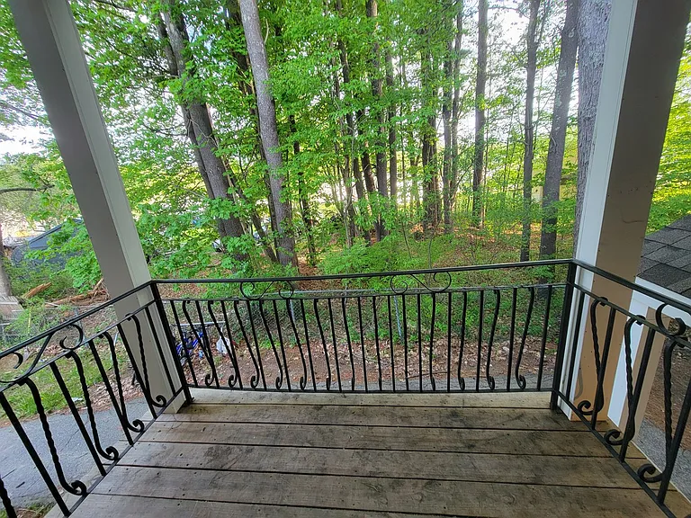 81 Fisherville Rd — Photo 21