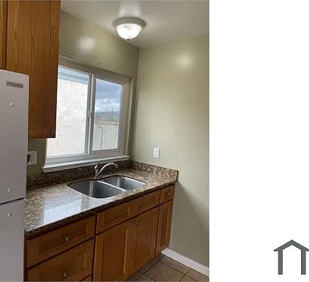 1594 Crucero Dr #4 — Photo 20