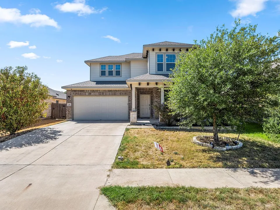 301 Rimrock Ct