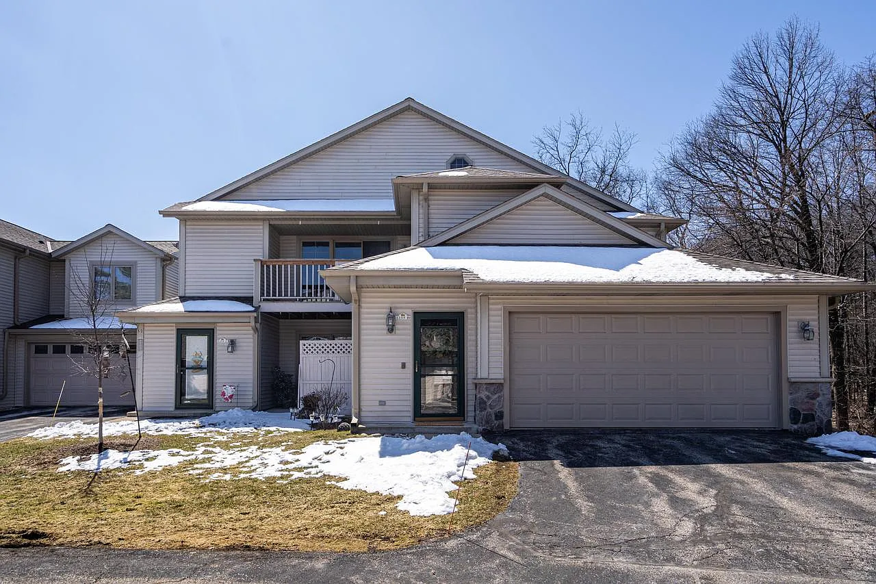 2255 Circle Ridge ROAD #D photo 1