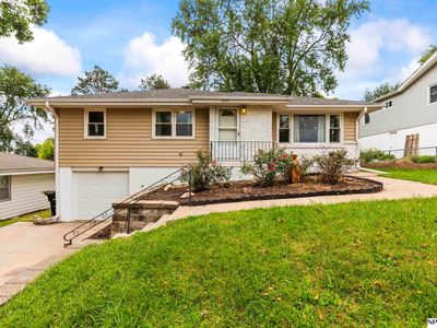 8305 Castelar St, Omaha, NE, 68124