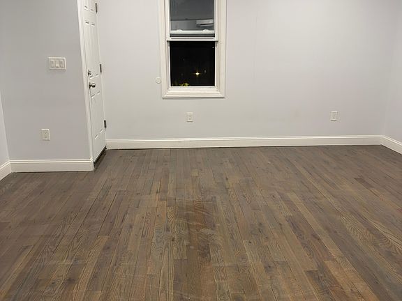 5th image of 216 Peshine Ave Floor 2