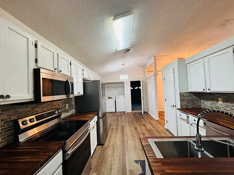 4636 Sunbeam Station Ct — Photo 18