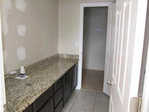 .master bathroom