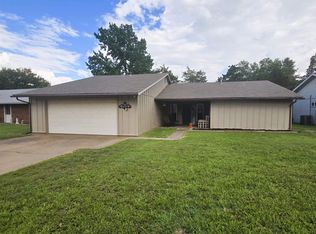 2009 Buggy Whip Ln, Enid, OK 73703