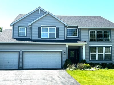 812 Auburn Ln, Lindenhurst, IL, 60046