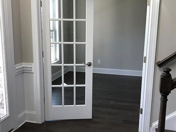 3rd image of 1212 Rosecliff Dr Unit 25