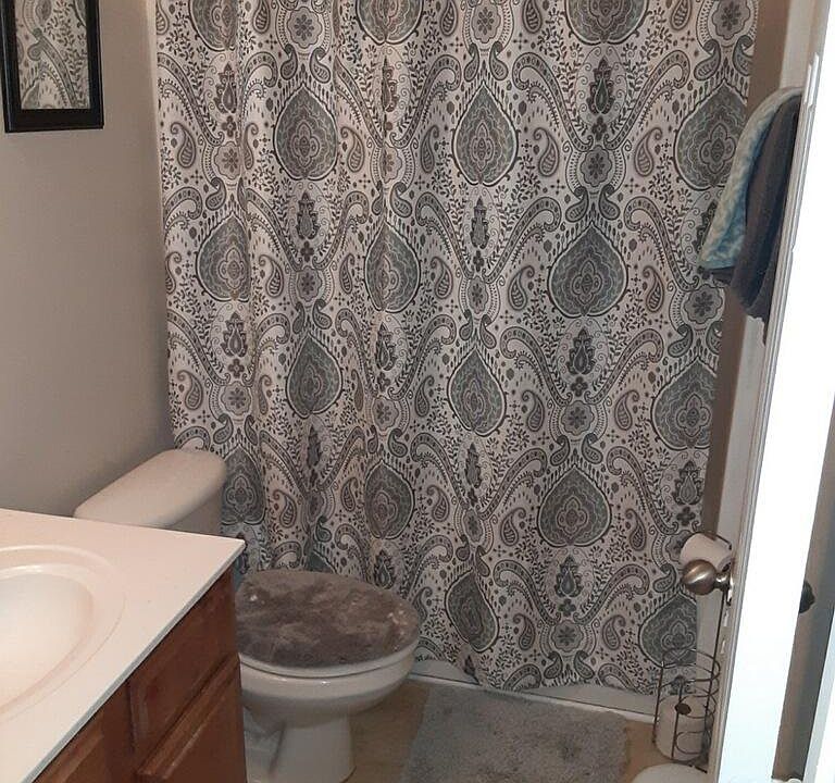 2nd image of 1500 Brewer Blvd SW