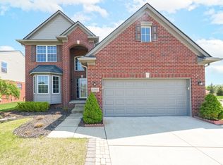 2543 Knollwood Dr, Canton, MI