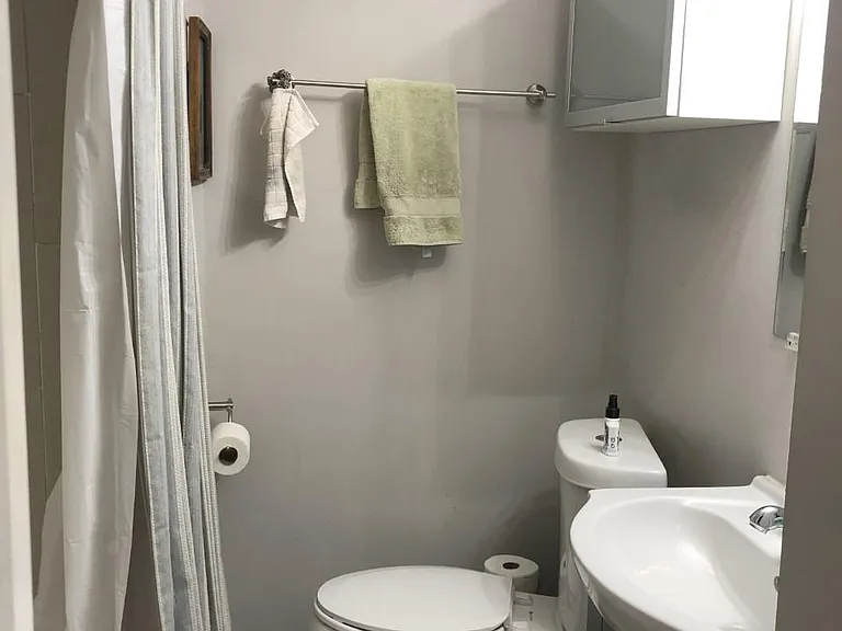 1546 Frankford Ave #2-C — Photo 8