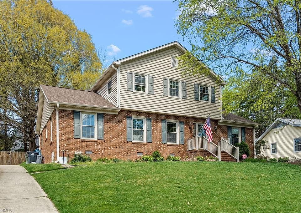 1st image of 5520 Robinridge Rd