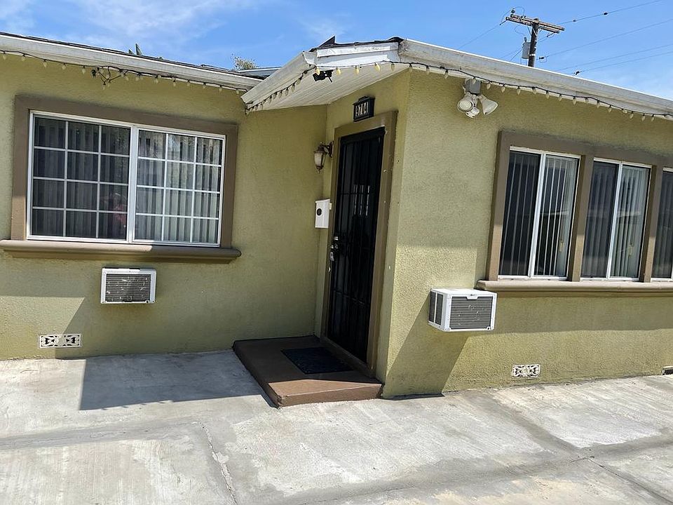 1st image of 9702 Redfern Ave #A