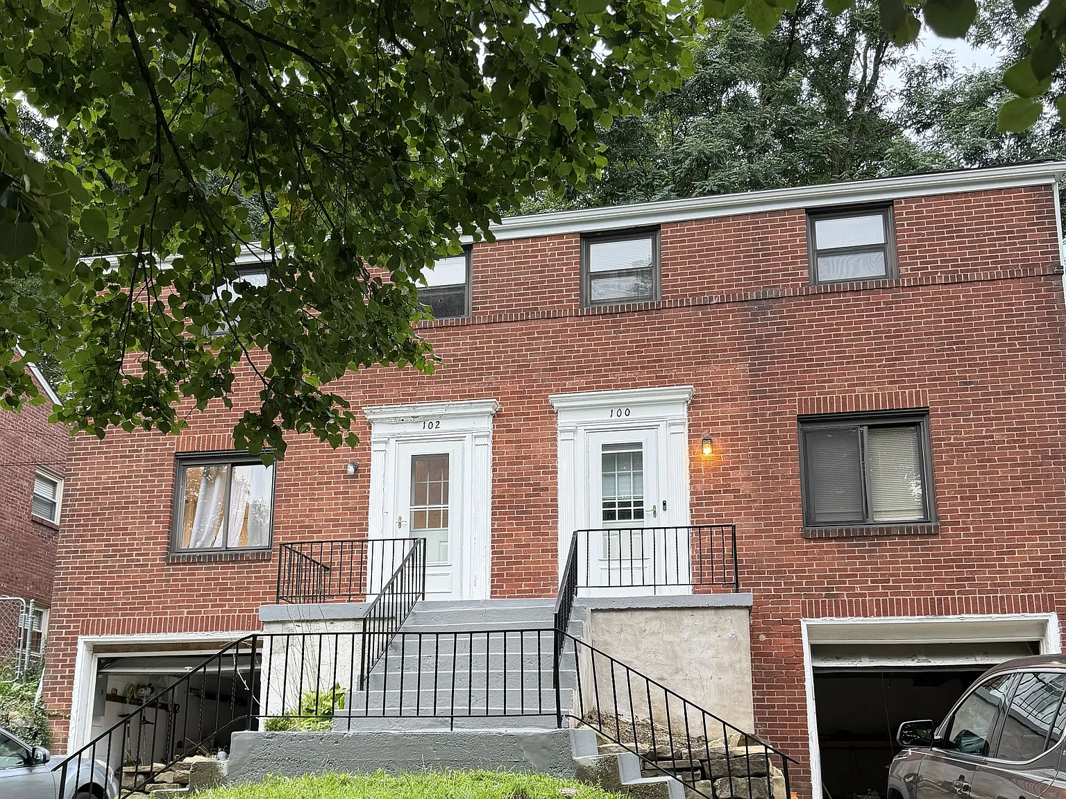 102 Mount Lebanon Blvd — Photo 1