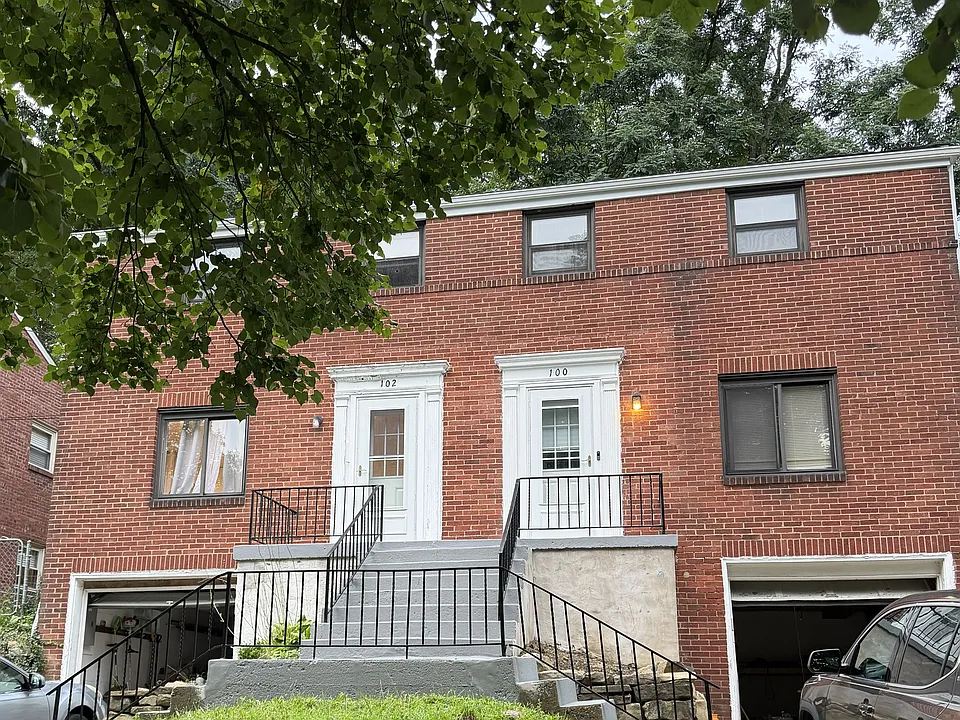 102 Mount Lebanon Blvd #100