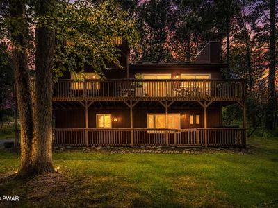 163 N Lake Shore Dr, Dingmans Ferry, PA, 18328