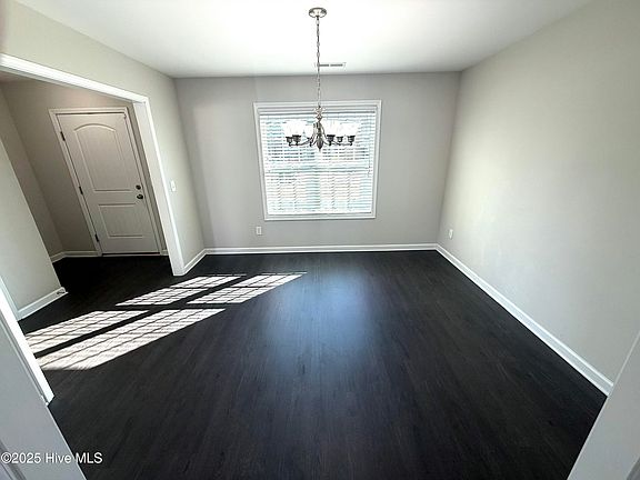 5th image of 4000 Saxby Lane NW