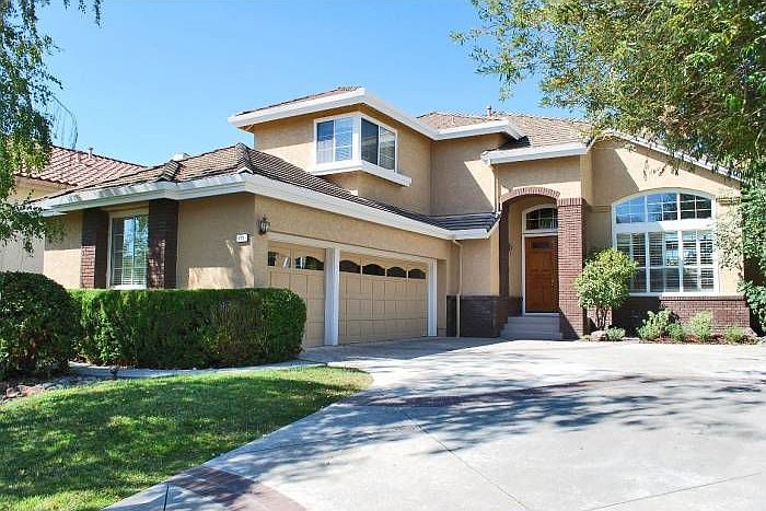 Fantastic Home with 3-Car