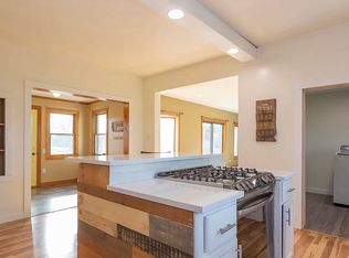 10857 Stanton St, Zeeland, MI 49464