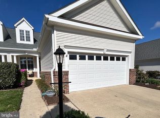 6938 Walnut Hill Dr, Gainesville, VA
