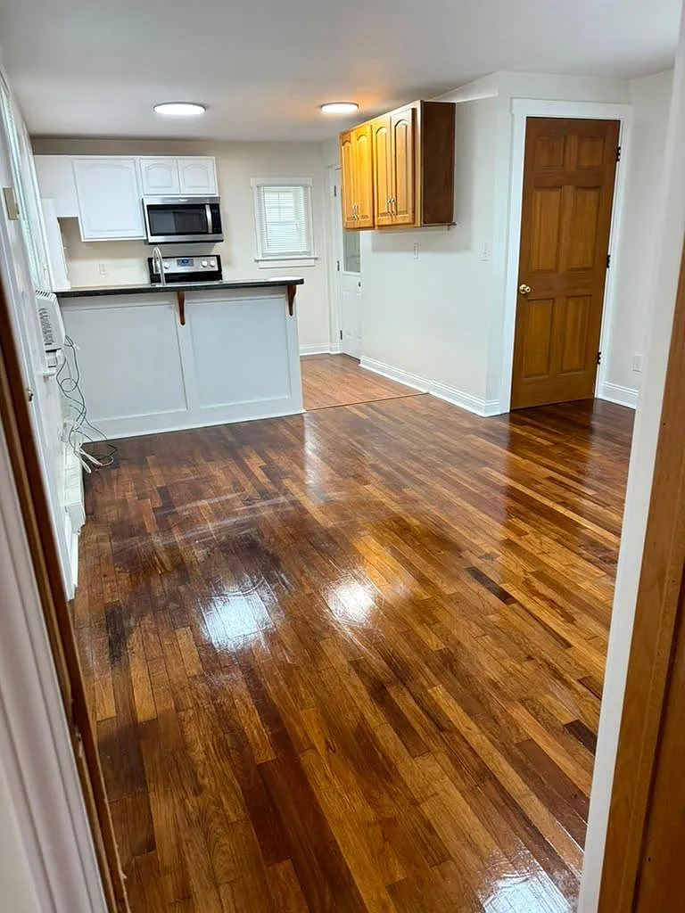 1 bed, 1000 sqft, $1,390 — Photo 1