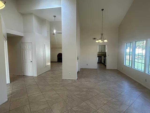 11577 Bryn Mawr Ave — Photo 3