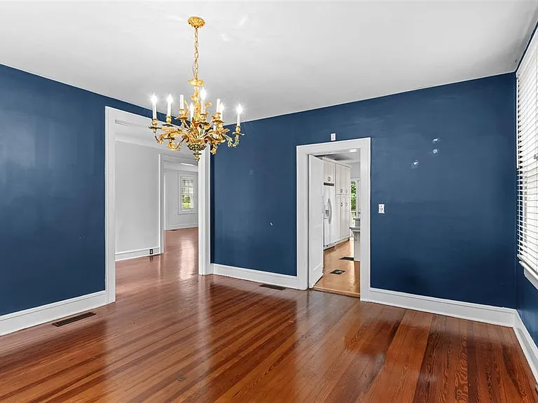 418 Jasmine Way — Photo 11