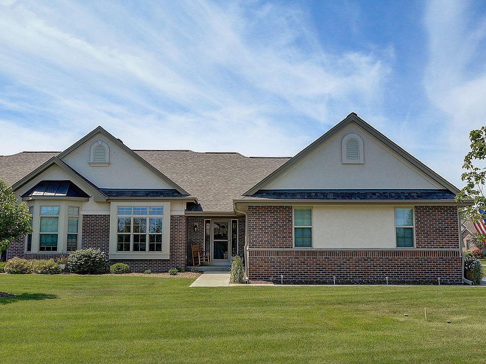 1st image of 117 Eagles Cove Cir