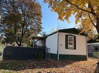 375 La Casa St, Eugene, OR 97402