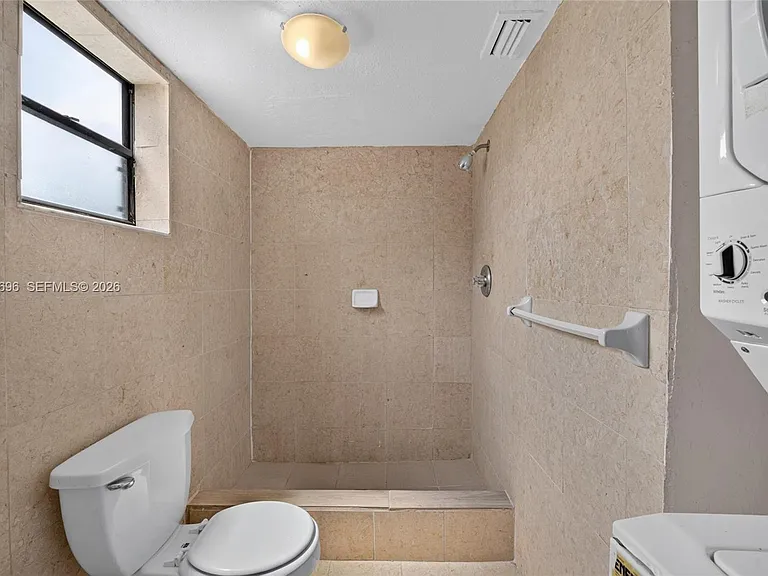 6001 Shakerwood Cir #108 — Photo 14