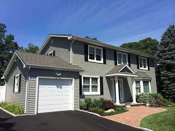 2nd image of 26 Roberta Ave