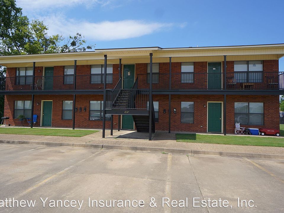 1st image of 2221 Alma Blvd APT 5