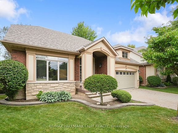 5th image of 34 Tuscany Grande